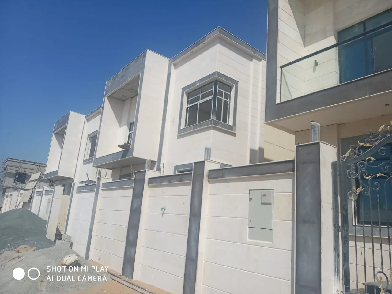 Residential villa in Ajman, 5 rooms, 3000 feet, from the owner